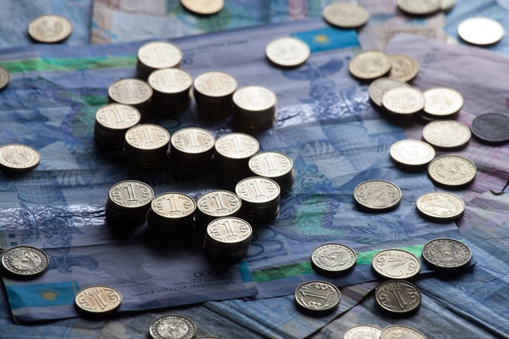 Ұлттық қордан республикалық бюджетке трансферт бөлу үшін 4 млн доллар сатылған