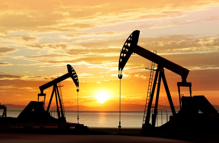 Цены на нефть продолжают восстанавливаться после минимума