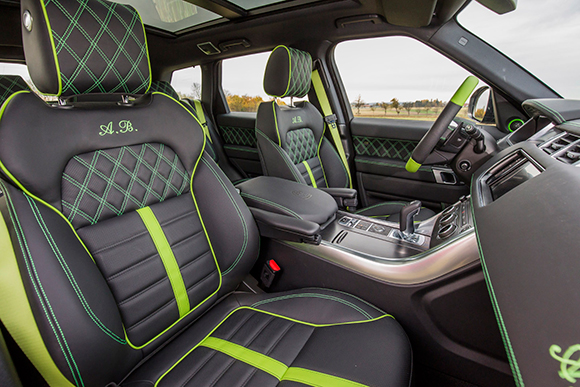 Топовый внедорожник Range Rover Sport стал еще мощнее