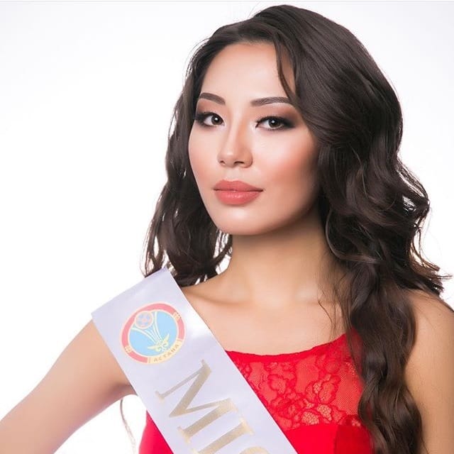 Победительницей конкурса «Мисс Астана-2015» стала девушка из Щучинска