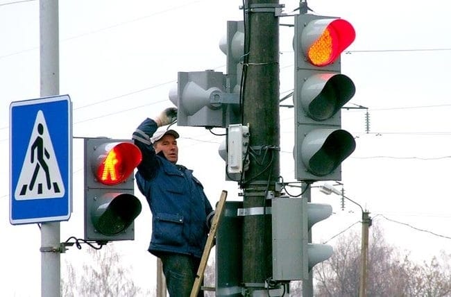 Пробки в Алматы уменьшат новые «умные» светофоры