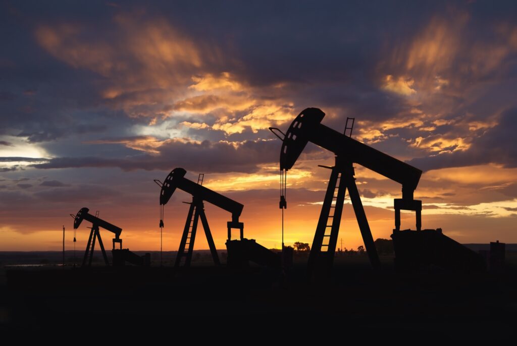 Цена на нефть марки Brent в минувший четверг упала на 1,5% и составила $45,46 за баррель.