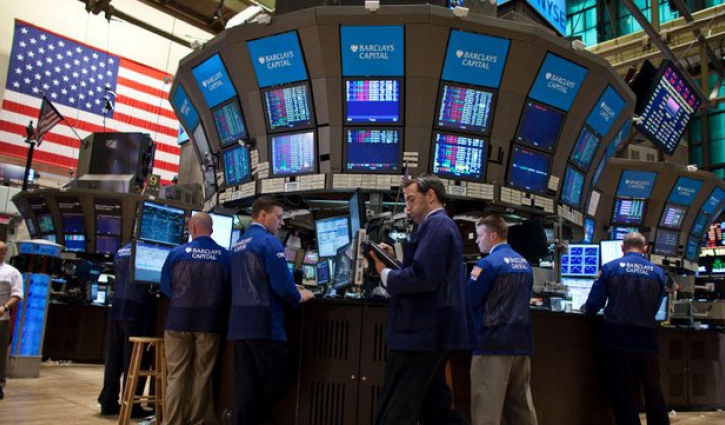 Пятница на фондовом рынке США завершилась ростом основных индексов более чем на 2% .