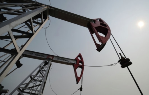 Brent снова упала ниже отметки $30 за баррель