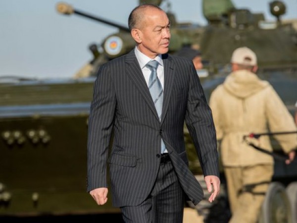 В сети появилось видео задержания директора Шымкентского пивзавода