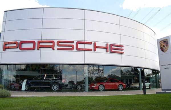 Автопроизводитель Porsche не будет выпускать автономные автомобили