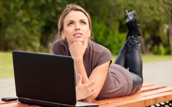 Жительницы Казахстана осторожны с публикацией личной информации в интернете