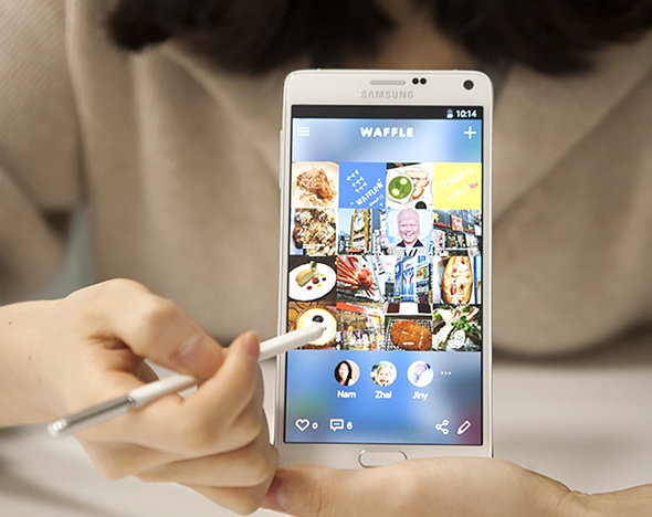 Samsung разрабатывает новую социальную сеть