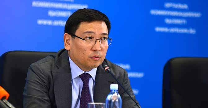 Е. Досаев: Недропользователи смогут купить 100 участков