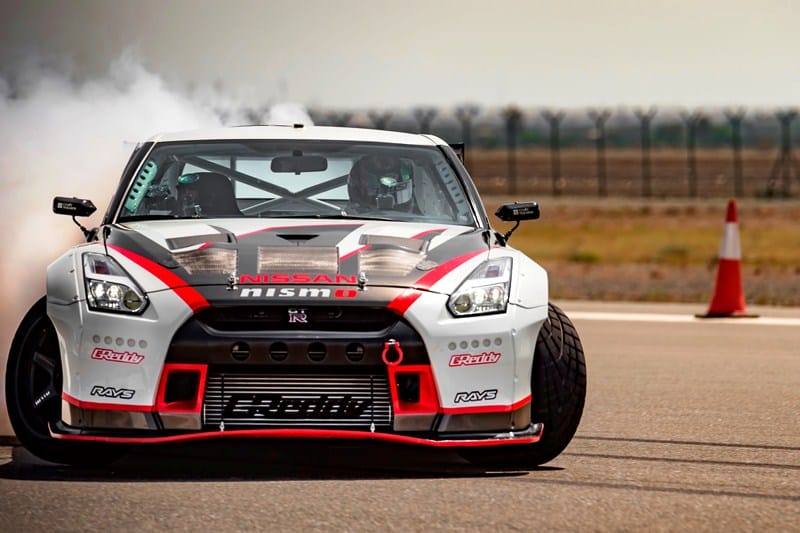 Nissan GT-R побил рекорд Гиннесса