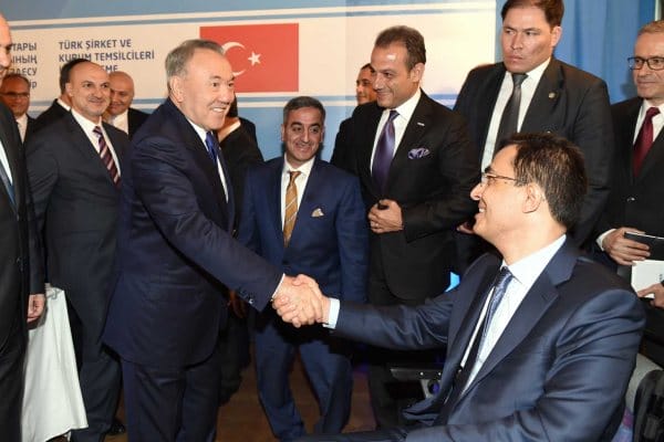 Н.Назарбаев встретился с руководителями холдингов и компаний Турции