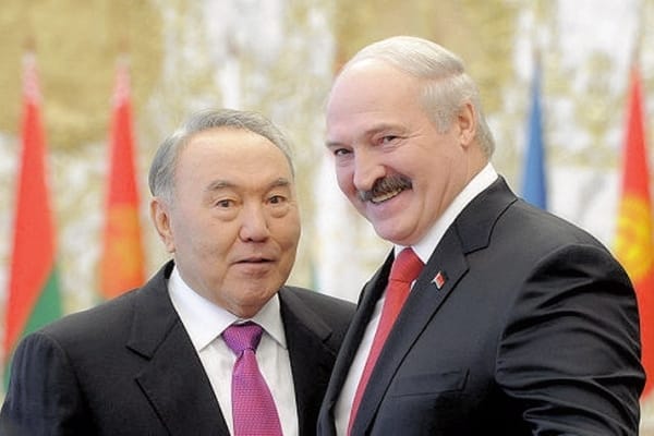 Президенты Белоруссии и Казахстана обсудили вопросы сотрудничества