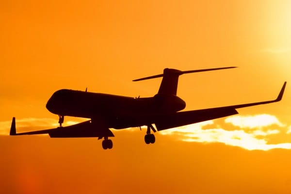 Россия создаст «дорожную карту» авиасообщения с РК