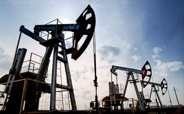 В краткосрочном периоде цены на нефть останутся без изменений