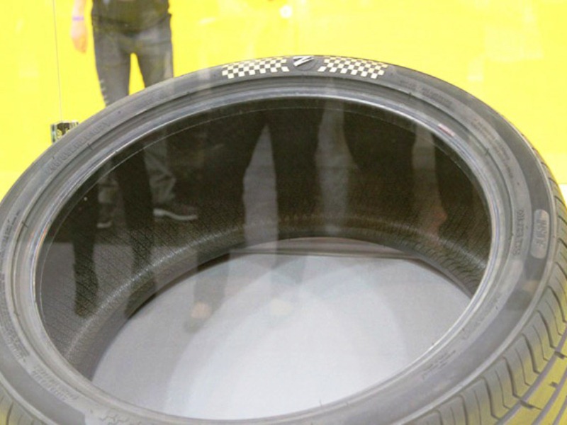 Компания Zenises представила шины за 2 млн тенге