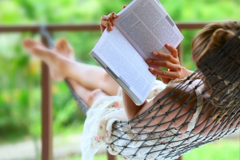 5 новых книг для летних вечеров