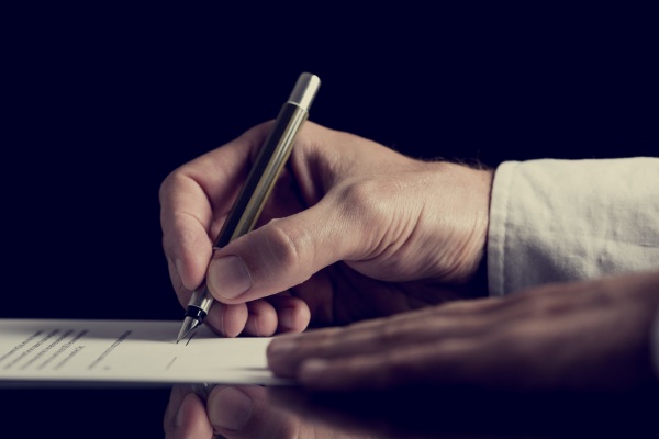 Алматинцы легализовали 24 жилых объекта за границей и более 15 тысяч в РК