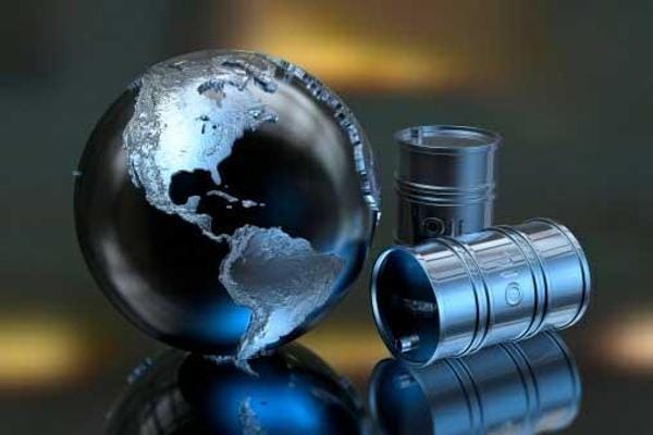 Цены на нефть удерживают локальные максимумы