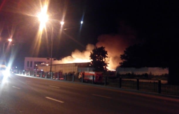 В Алматы горит ресторан «Компот»