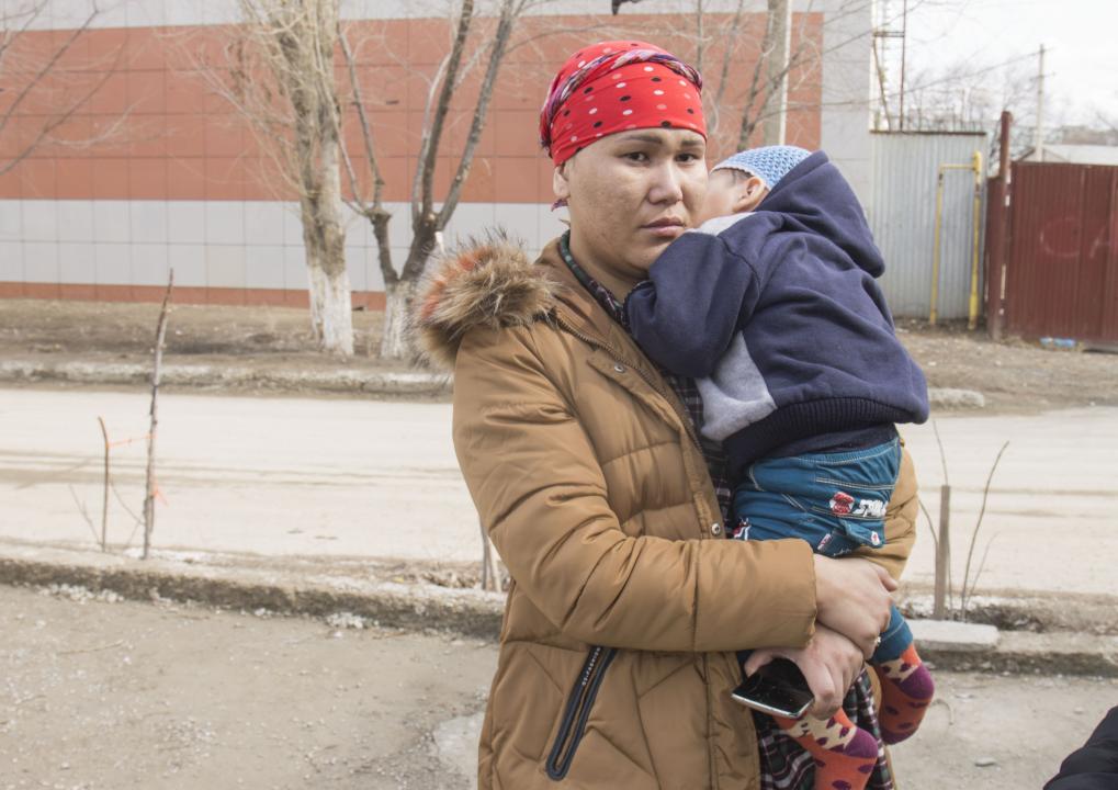 Скандал в Кызылорде: женщина обвиняет полицейских в угрозах и избиении