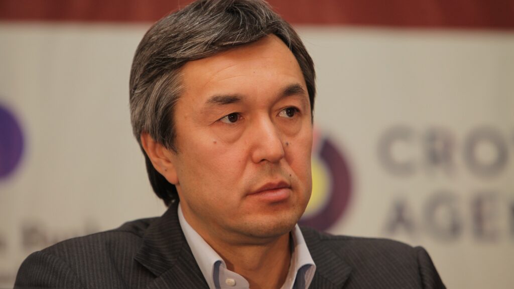 Atamaken members vote for Batalov