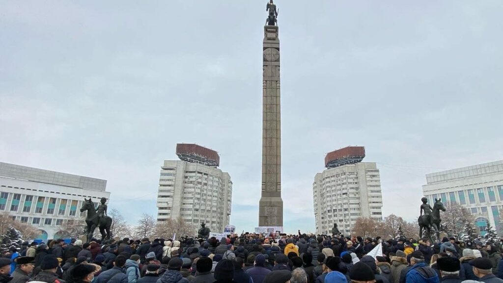 Almaty commemorates victims of January events