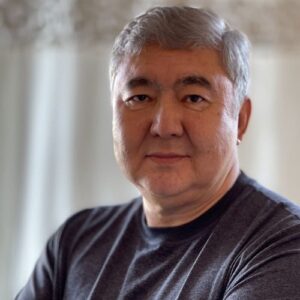 Алмас Чукин