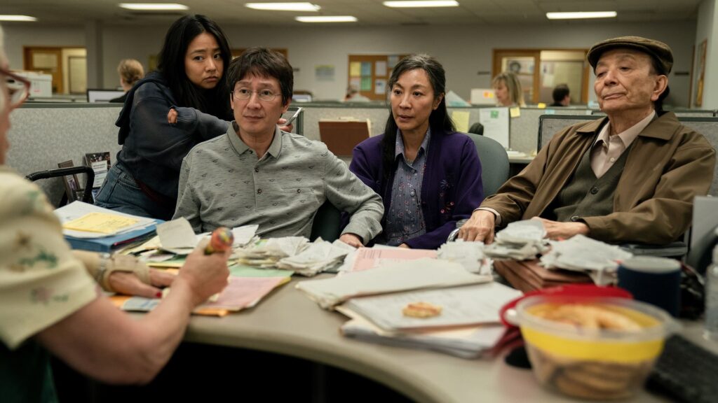 Заслуживает ли инди-экшн «Все везде и сразу» статус культового