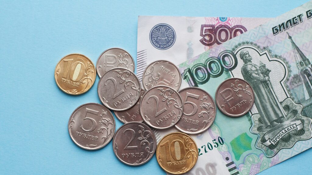 В Казахстане рубль вырос до 7,1 тенге