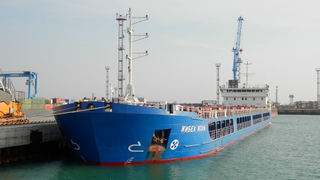 Украина просит Турцию задержать казахстанское судно