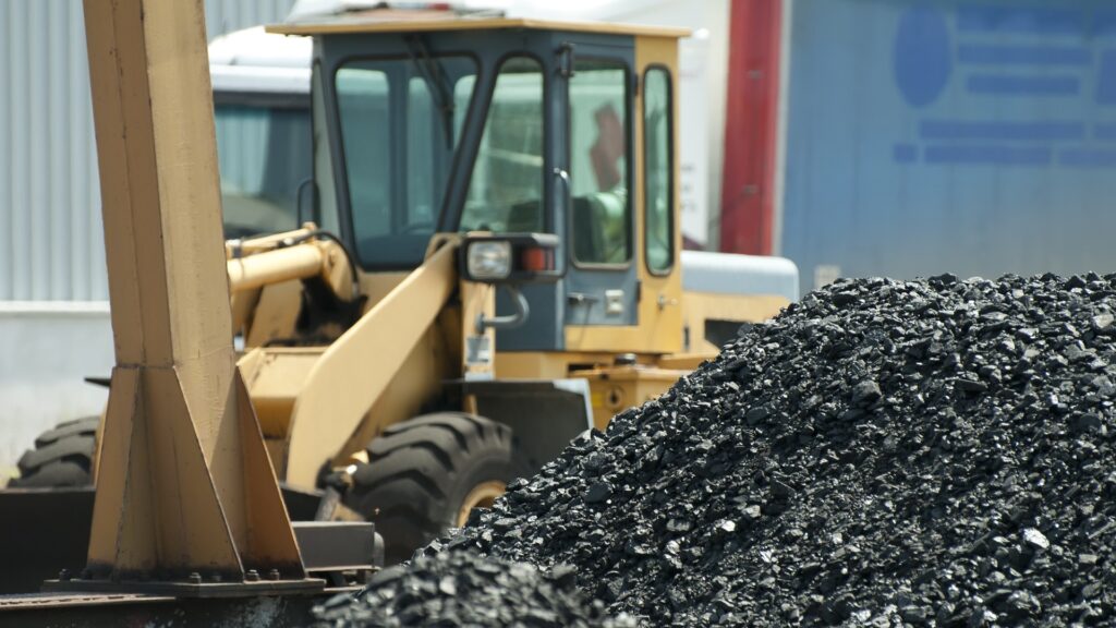 В каких городах Казахстана самые высокие цены на уголь