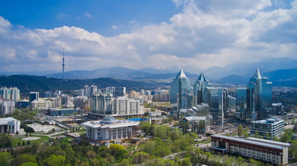 В Казахстане начался сезонный рост цен на арендное жилье