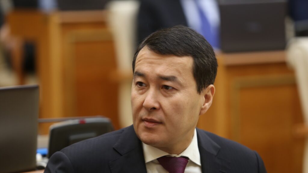 Казахстанцы жалуются на недостаточную медпомощь в рамках ОСМС – премьер