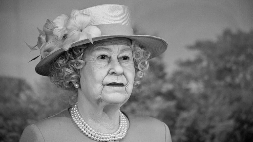 Тысячи жителей Великобритании смогут проститься с королевой Елизаветой II