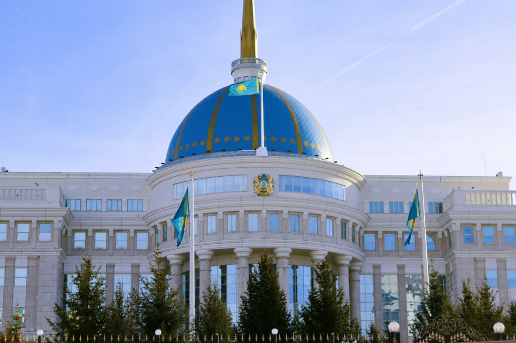 парламент