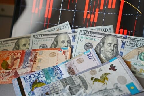 Теңгенің нығаюына не себеп?