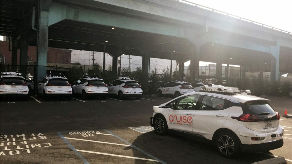 FILE PHOTO: A Cruise self-driving car, which is owned by General Motors Corp, is seen outside the company’s headquarters in San Francisco where it does most of its testing, in California, U.S., September 26, 2018. REUTERS/Heather Somerville/File Photo
