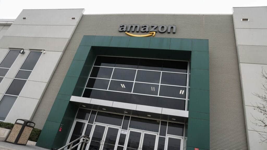 A view of the Amazon Fulfillment Center during a media tour ahead of the holiday season in Tepotztlan, Mexico December 13, 2023. REUTERS/Gustavo Graf