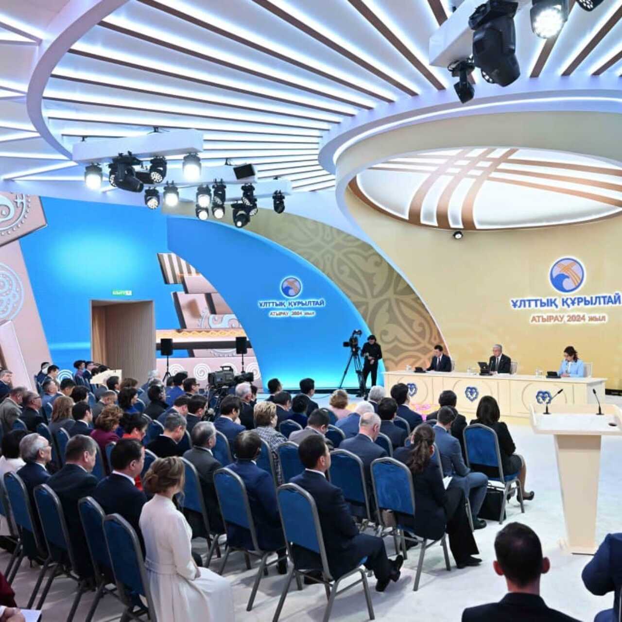 Клэр Дэймс порно