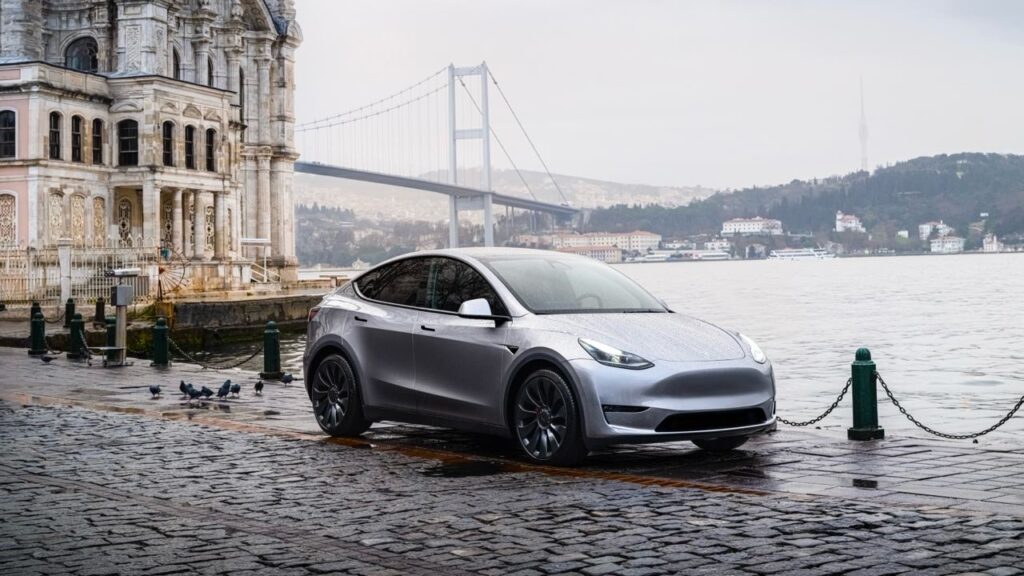 Tesla Model Y