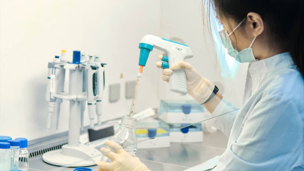 Қазақстан уинверситеттерінде жұмыс істейтін шетелдік ғалымдарға 1 млн төңірегінде жалақы төленеді. Ал қазақ ғалымдарының жалақысы қанша?