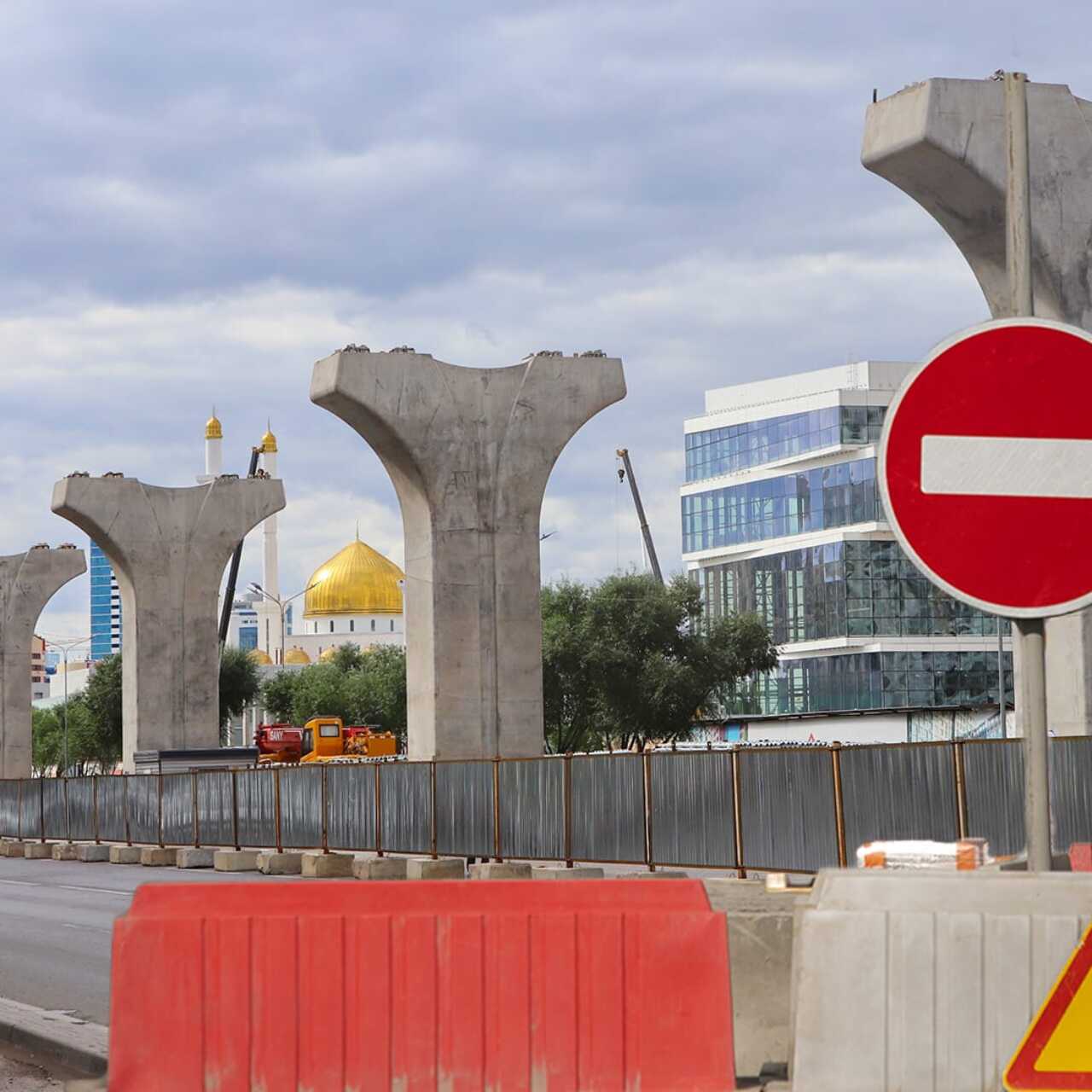 Где в Астане перекроют движение из-за строительства LRT