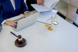 Жеті заң Конституцияға сәйкес келмейді – Конституциялық сот төрағасы