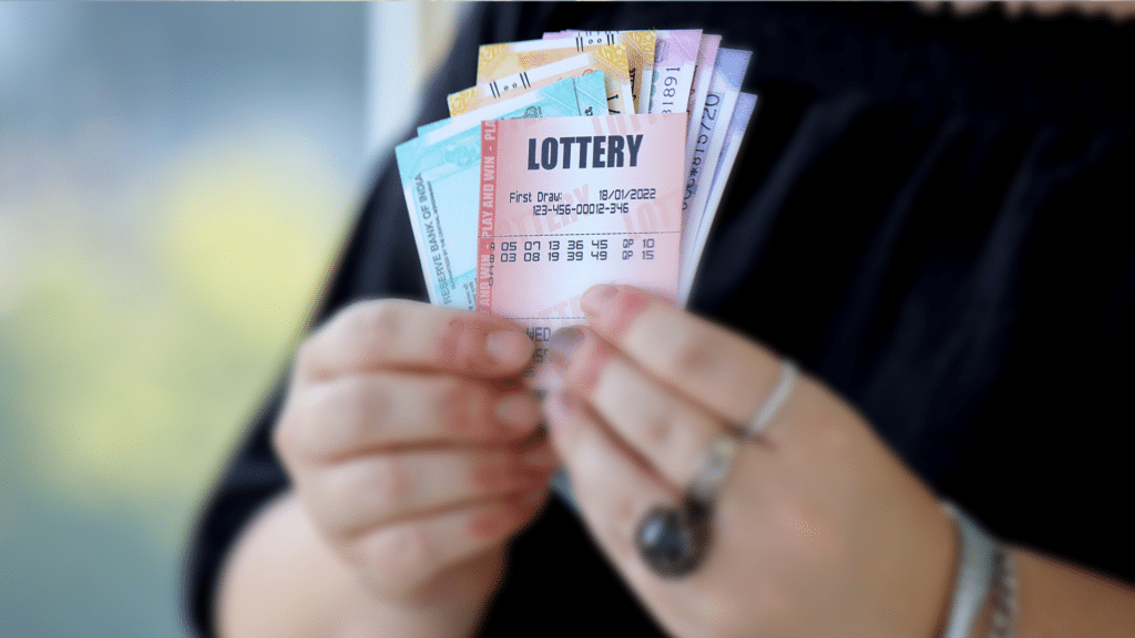 Табысы 100 млн теңгеге жуық: әлеуметтік желіде заңсыз лотерея ұйымдастырған әйелдің 1 жылға бас бостандығы шектелді