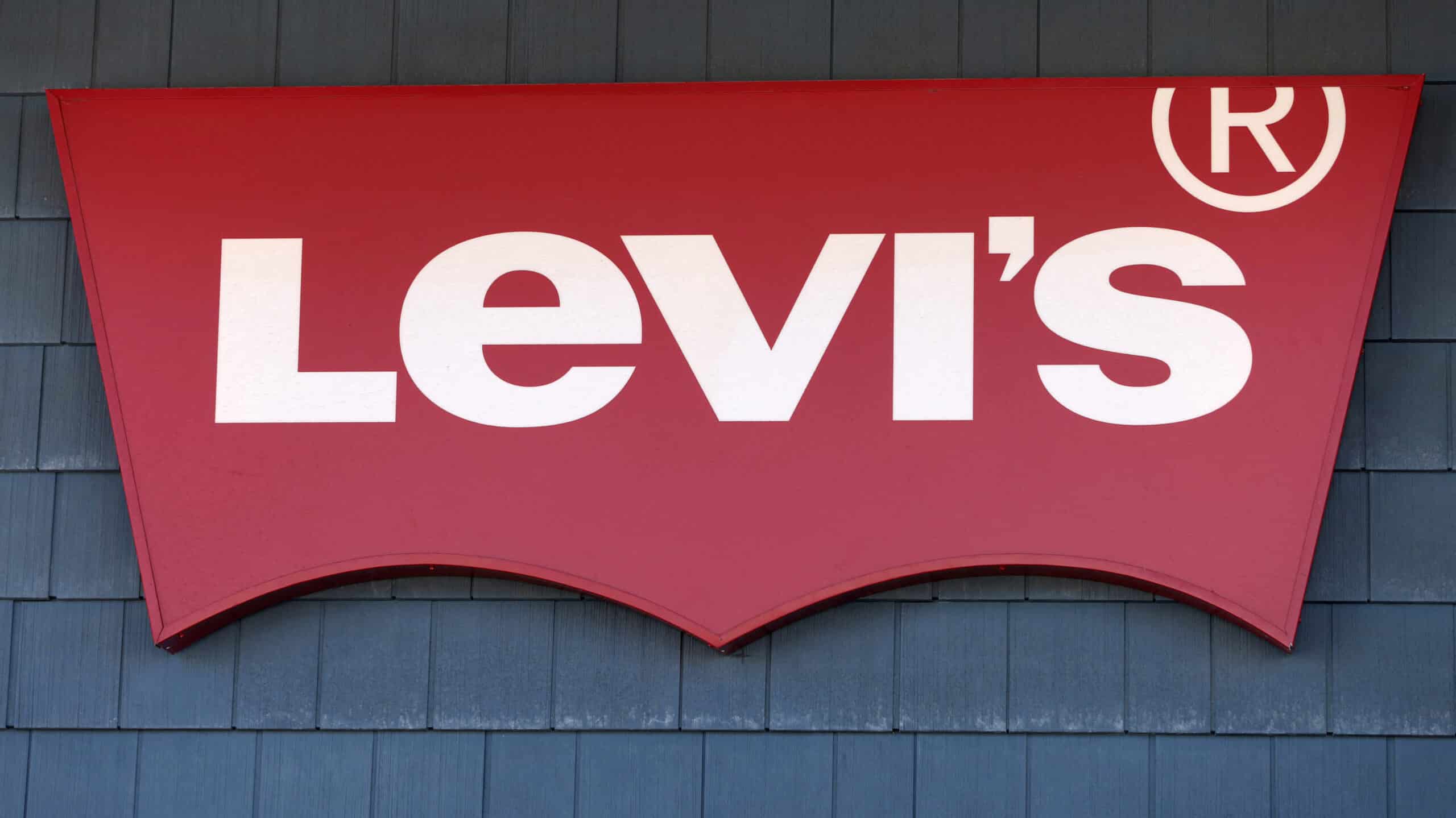 Levi's