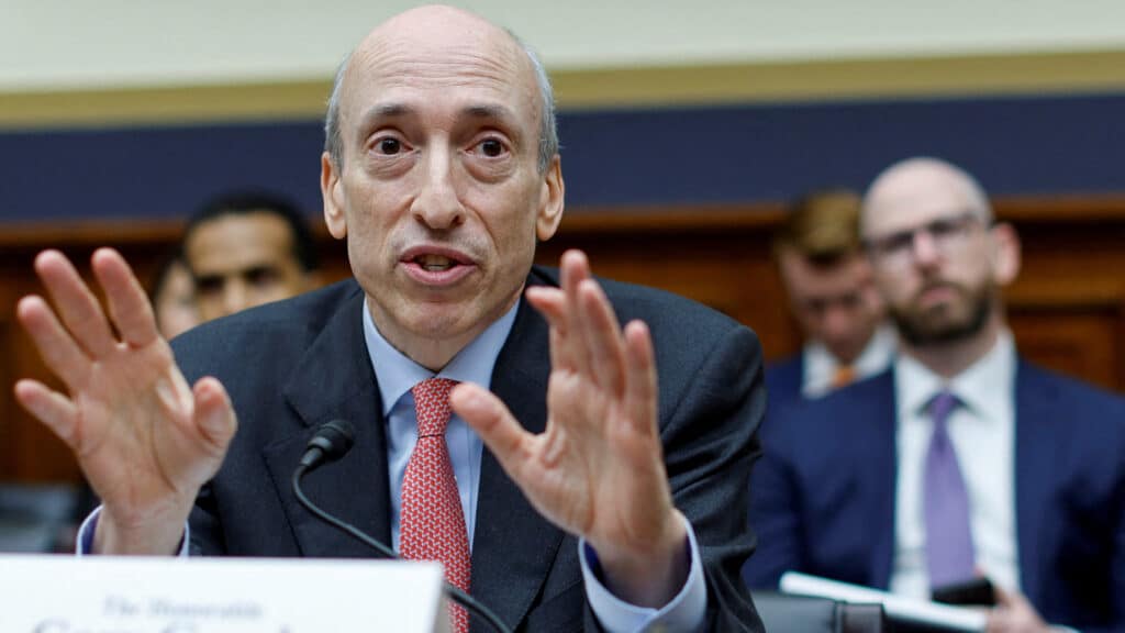 FILE PHOTO: U.S. Securities and Exchange Commission (SEC) Chairman Gary Gensler testifies before a House Financial Services Committee oversight hearing on Capitol Hill in Washington, U.S. September 27, 2023.  REUTERS/Jonathan Ernst/File Photo