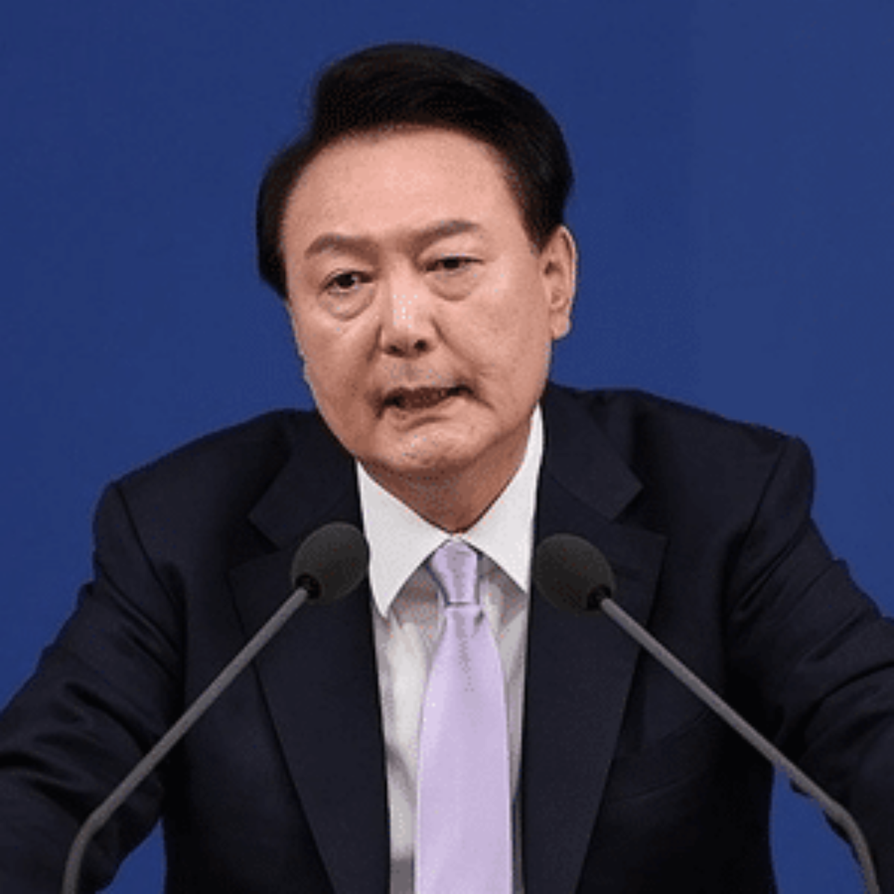 Люси Фрай ештеңесіз жалаңаш Үлкен сиськи жетілген халат порно