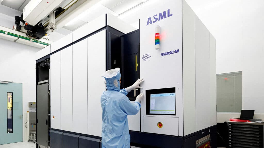 ASML