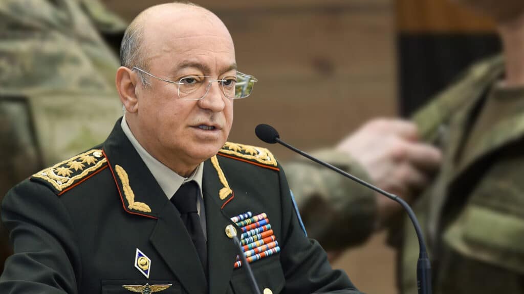 министр по ЧС и гражданской обороны Азербайджана