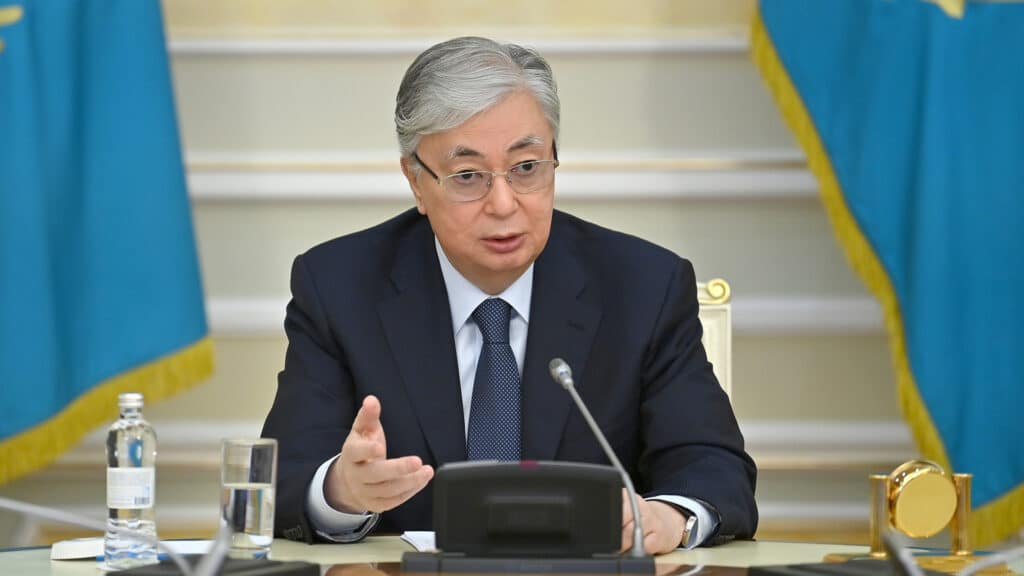 токаев